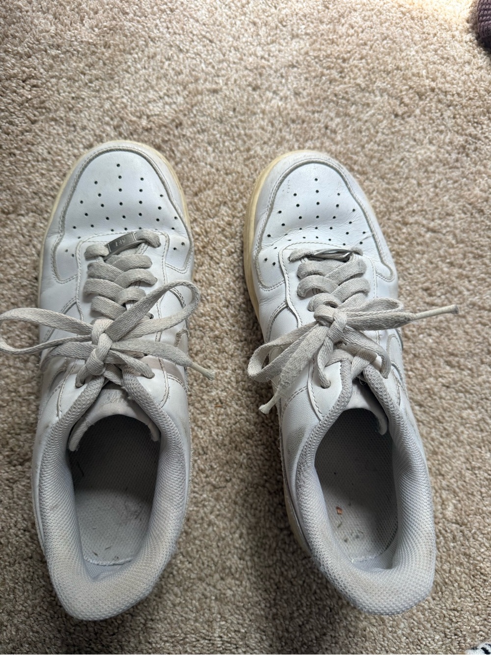 Nike White Airforce 1 Sneakers